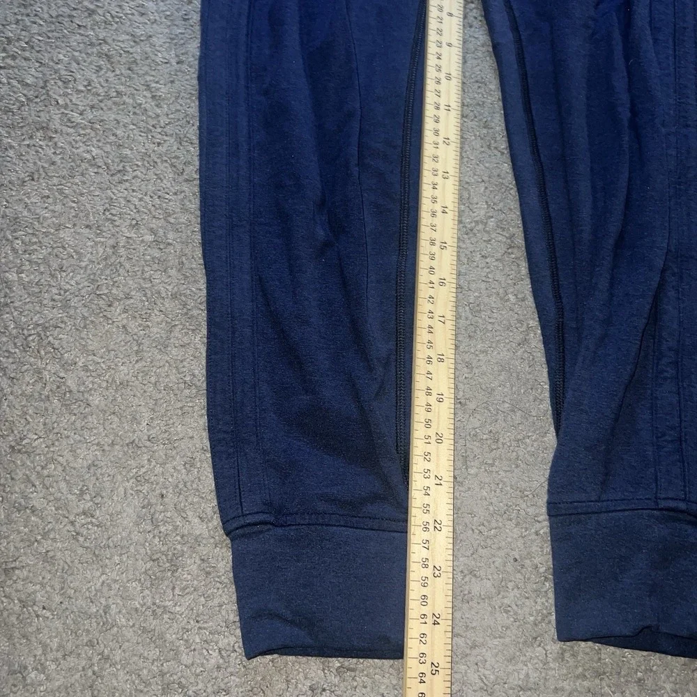 lululemon Women's Navy Blue Jogger Pants size 4